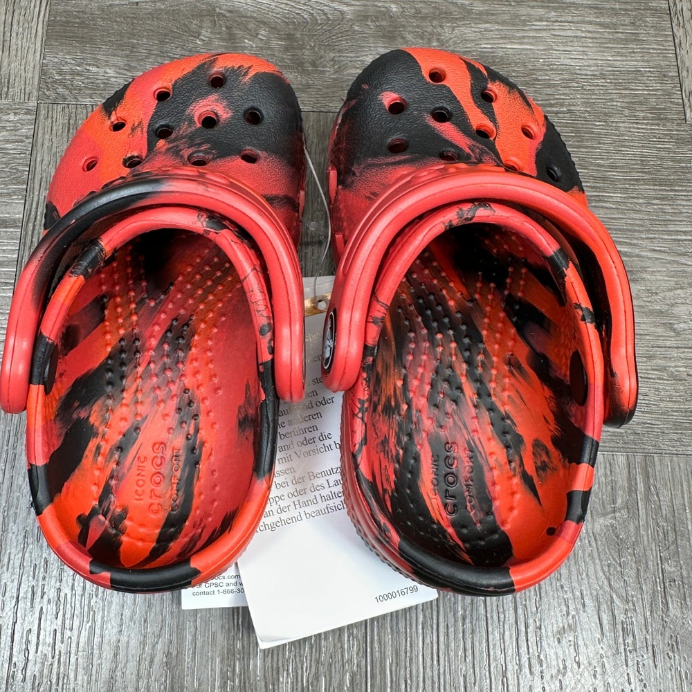 Crocs‎ Classic Marbled Clog Kids Size C5 Red Black Swirl Slip On NEW - Picture 6 of 8